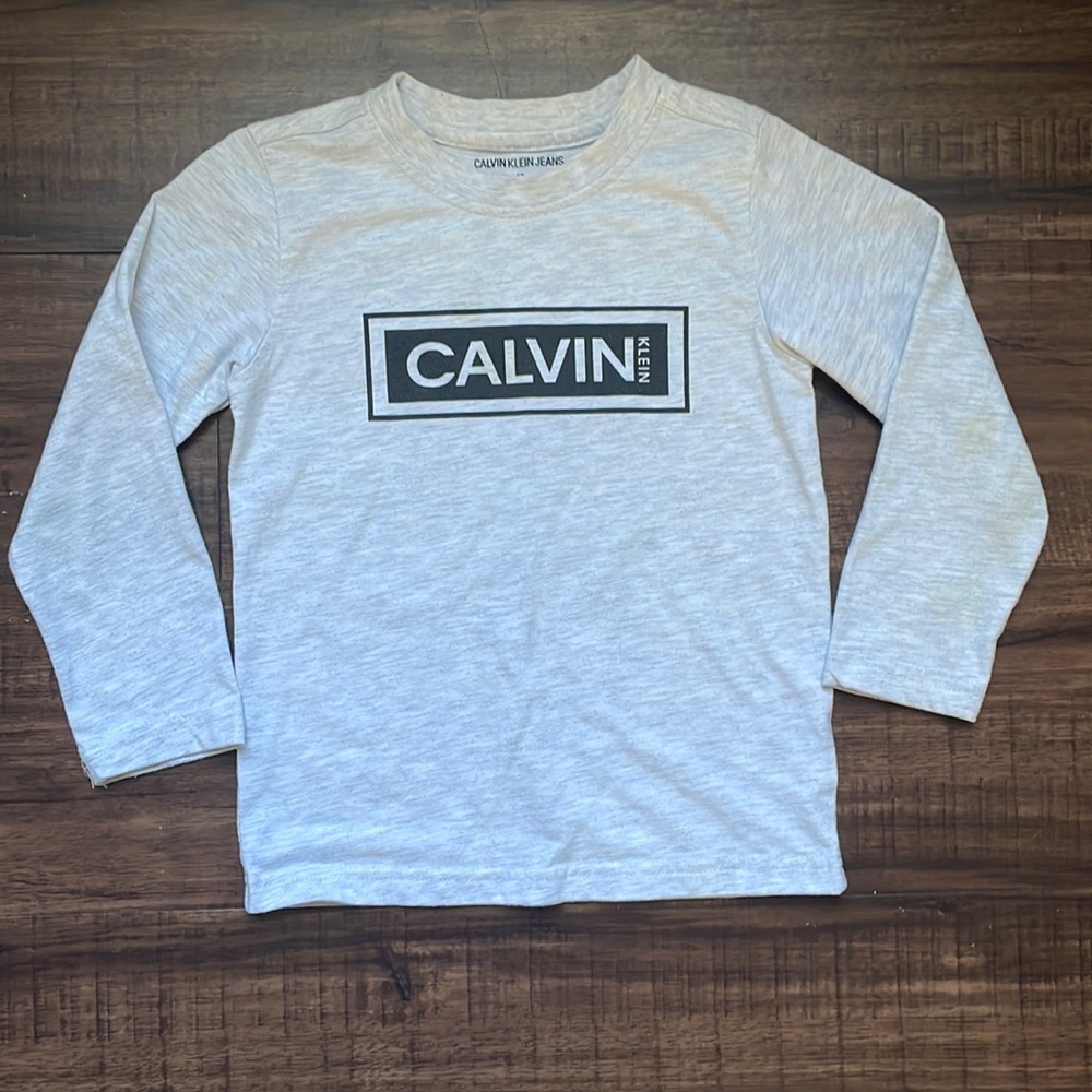 4T Calvin Klein long sleeve tee
